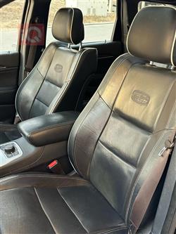 جیپ گراند شیرۆکی